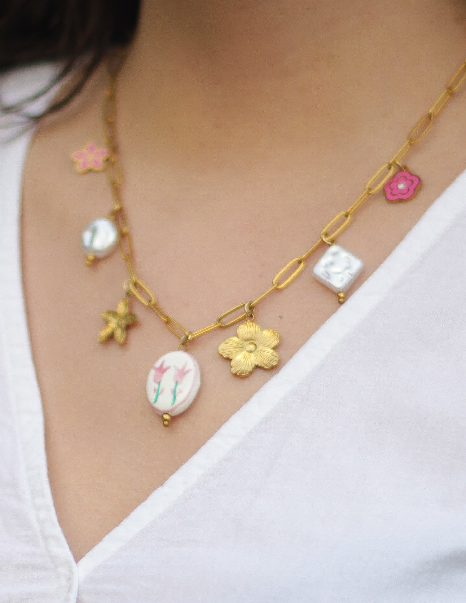 Collar Charms Flores