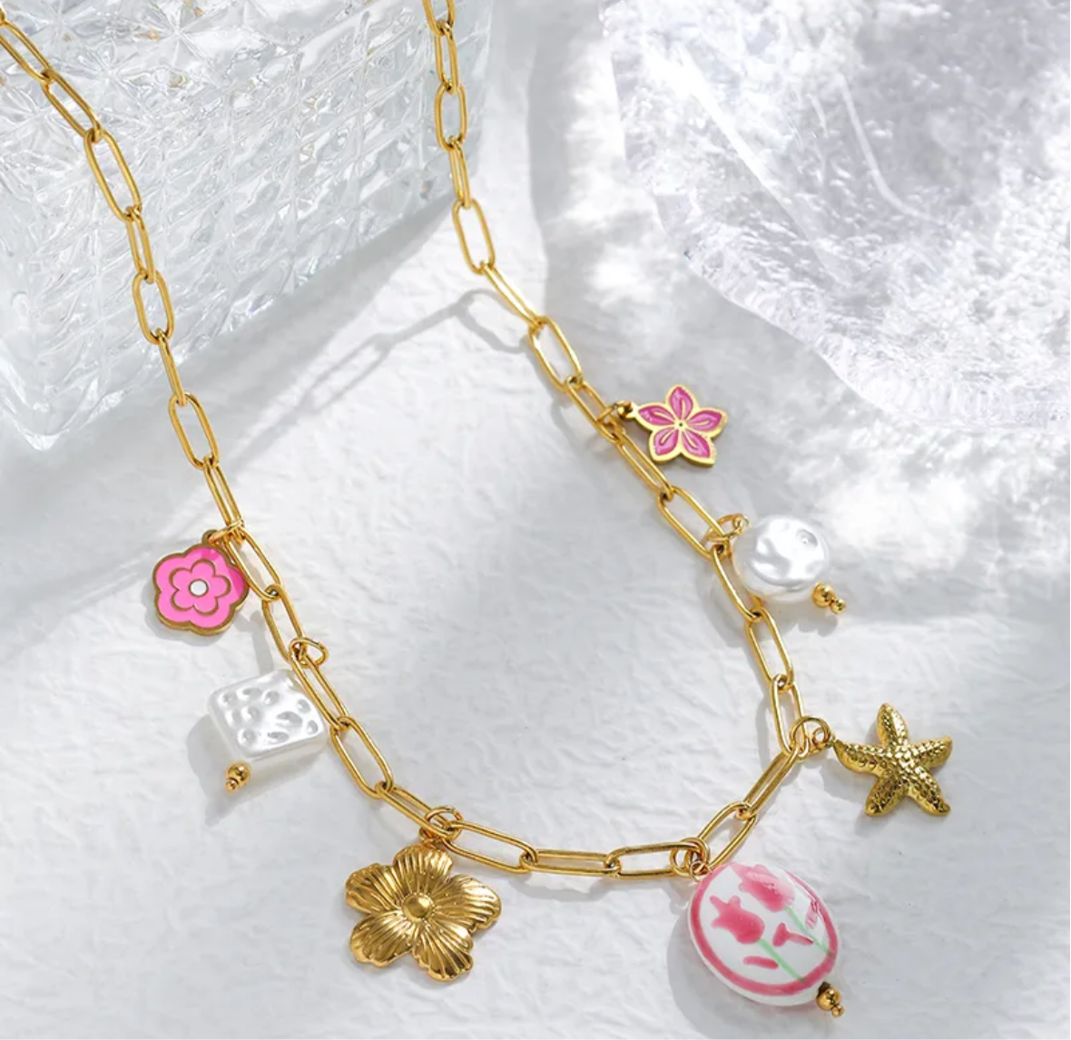 Collar Charms Flores