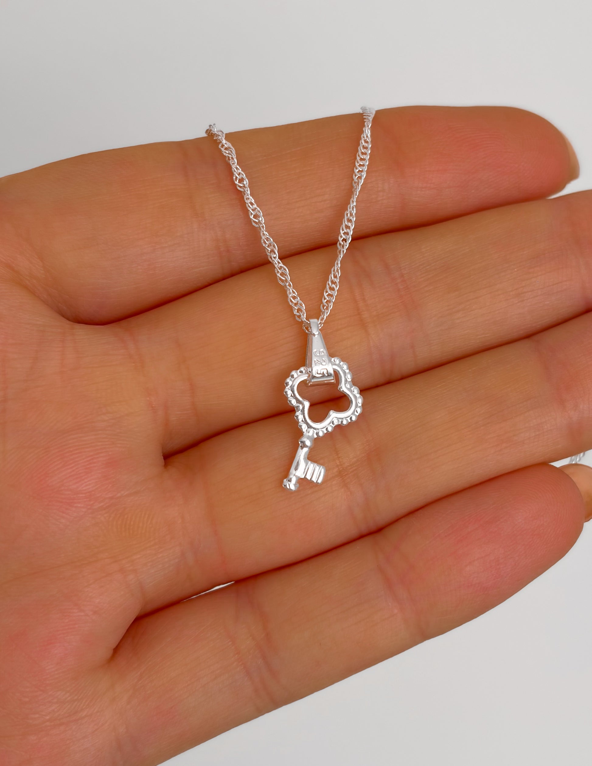 Collar Llave