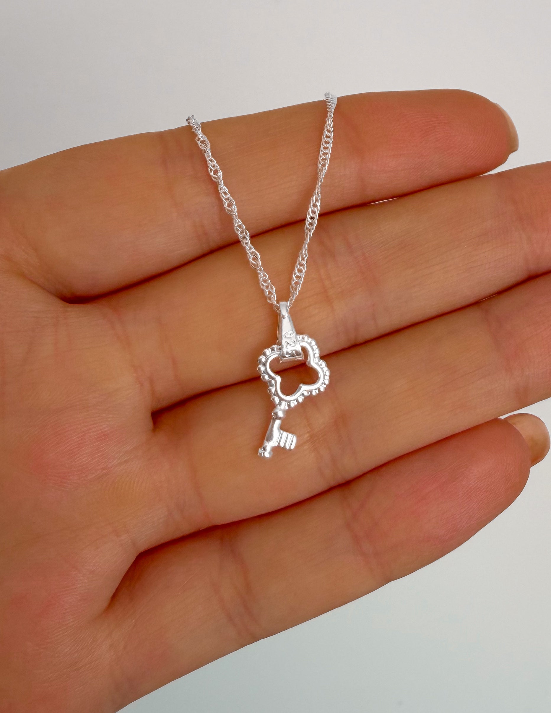 Collar Llave