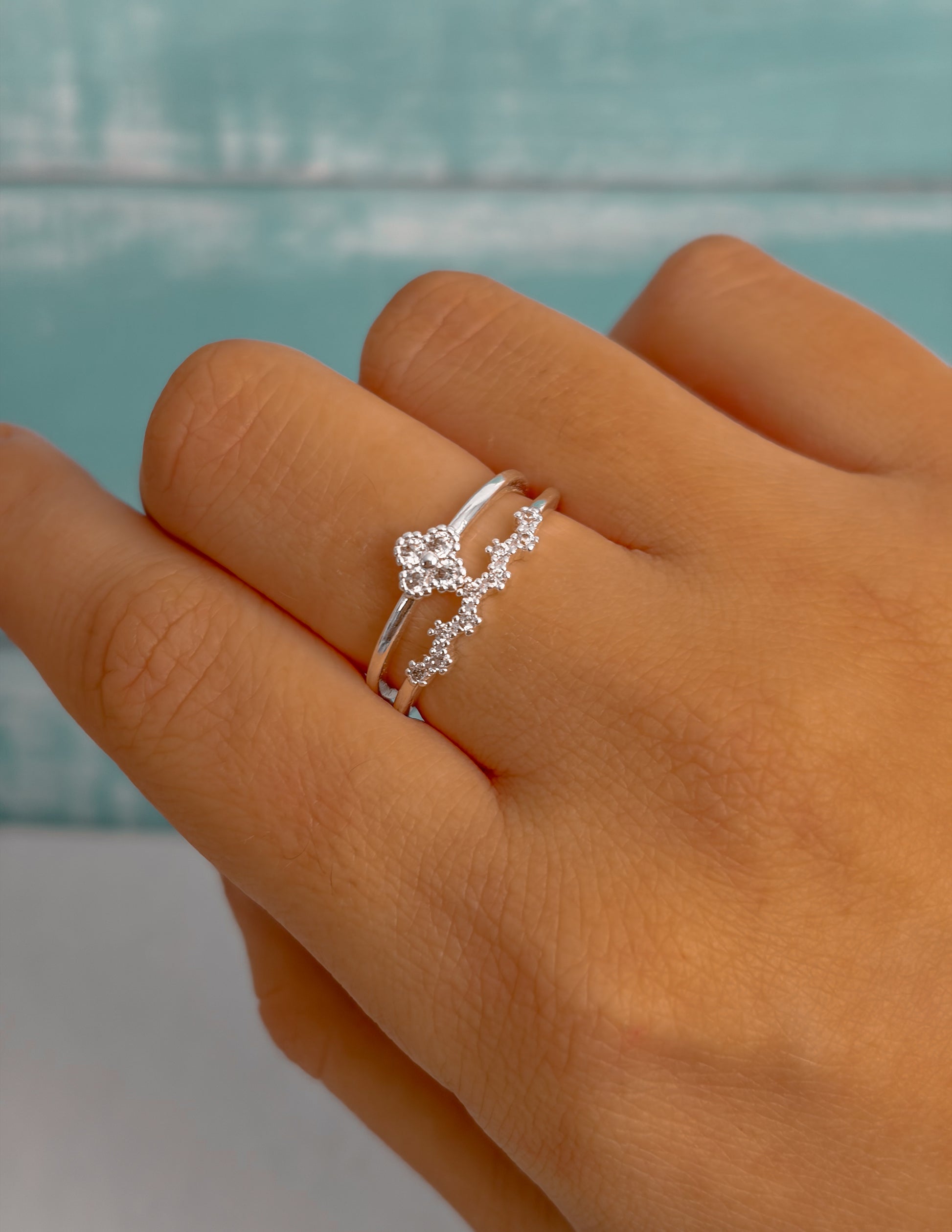 Anillo Trébol ajustable