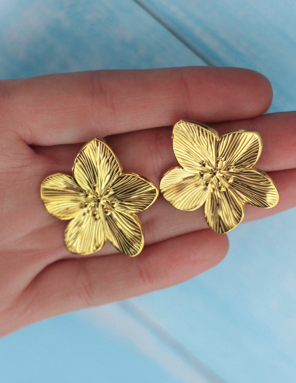 Aros Flor Enchape Oro 18 K