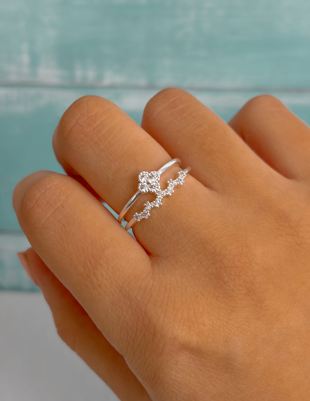 Anillo Trébol ajustable