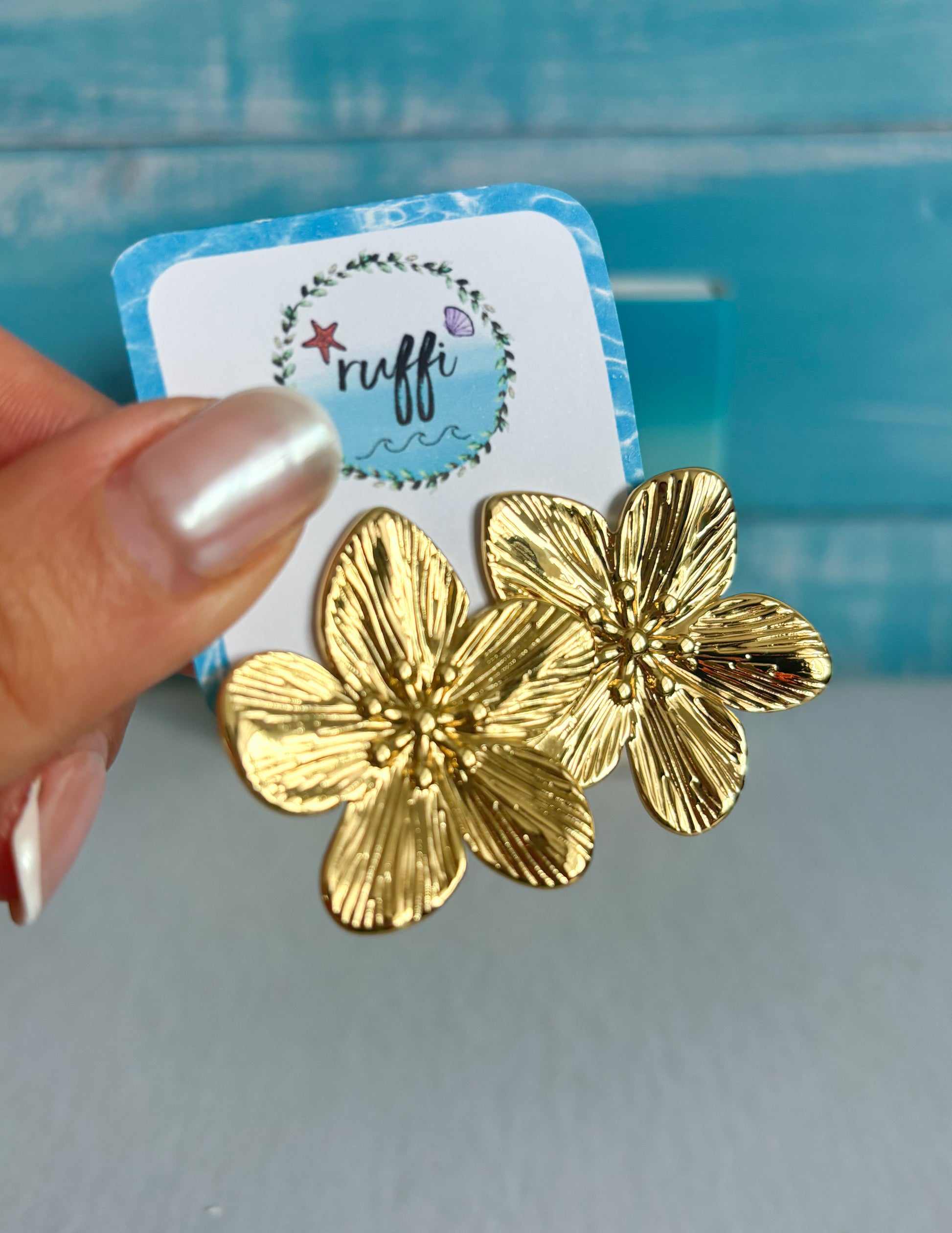 Aros Flor Enchape Oro 18 K