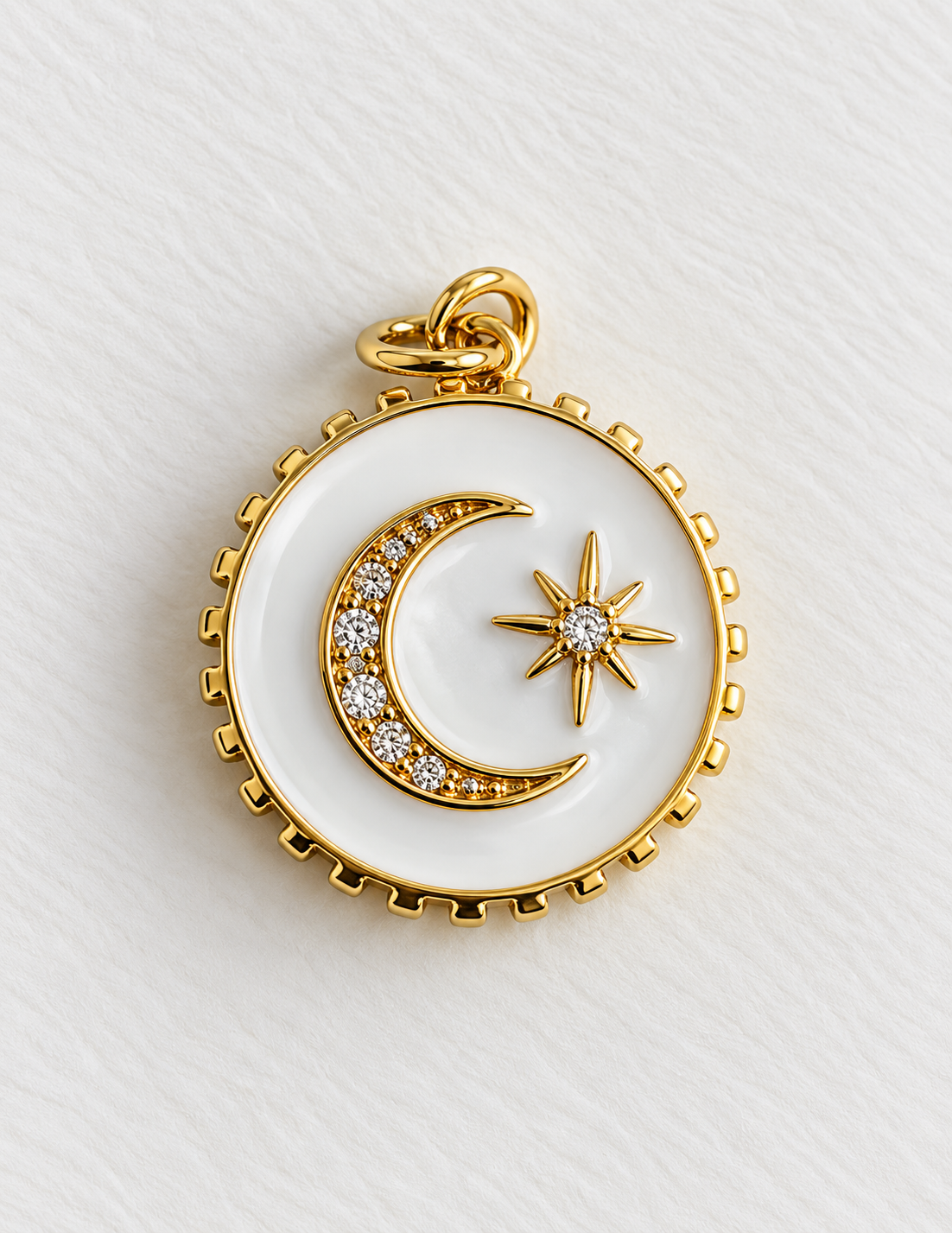 Charm Luna