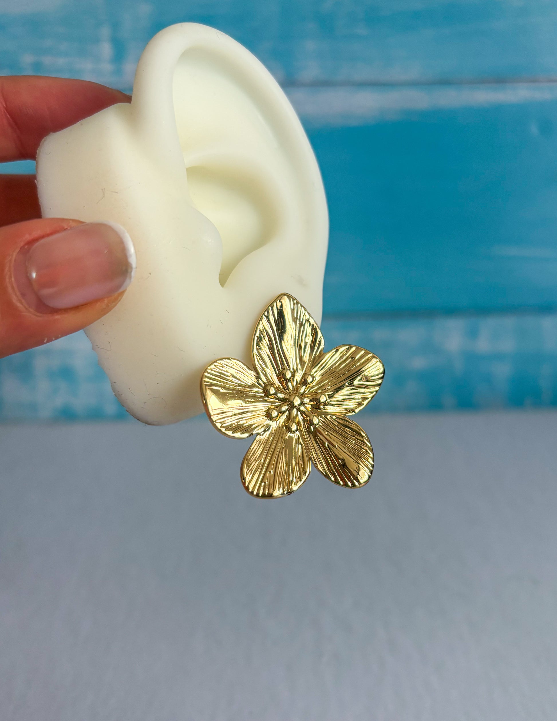Aros Flor Enchape Oro 18 K