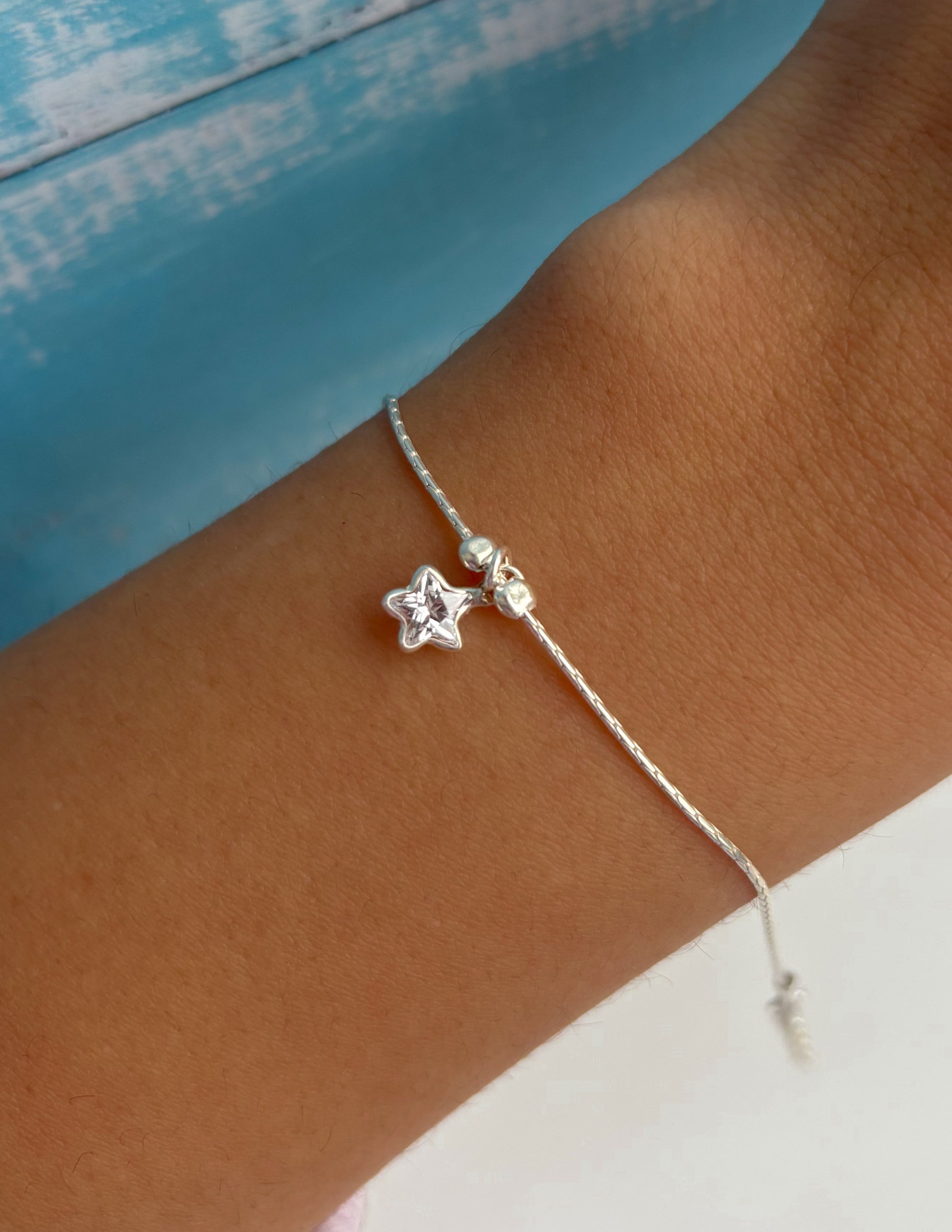 Pulsera Estrella Punto de Luz