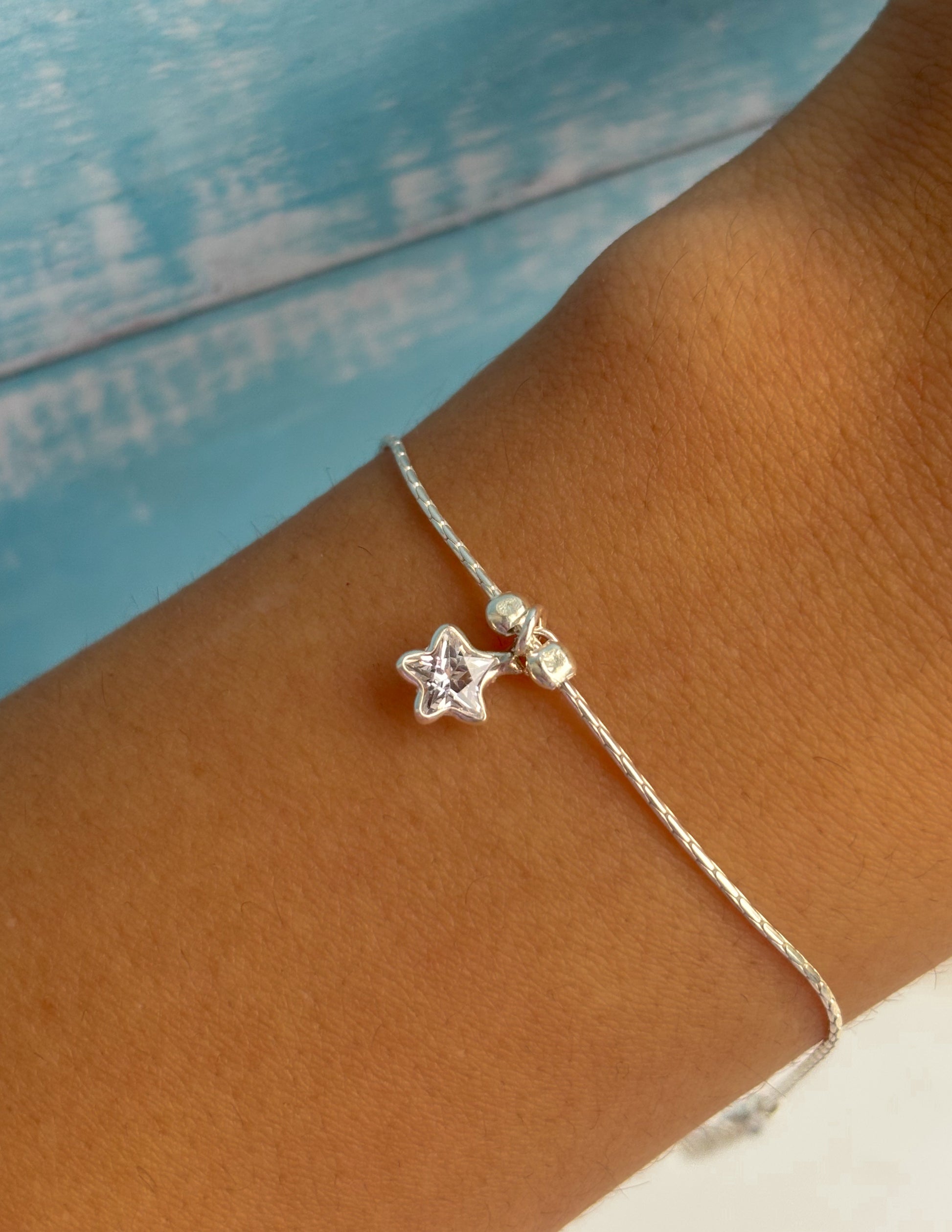 Pulsera Estrella Punto de Luz