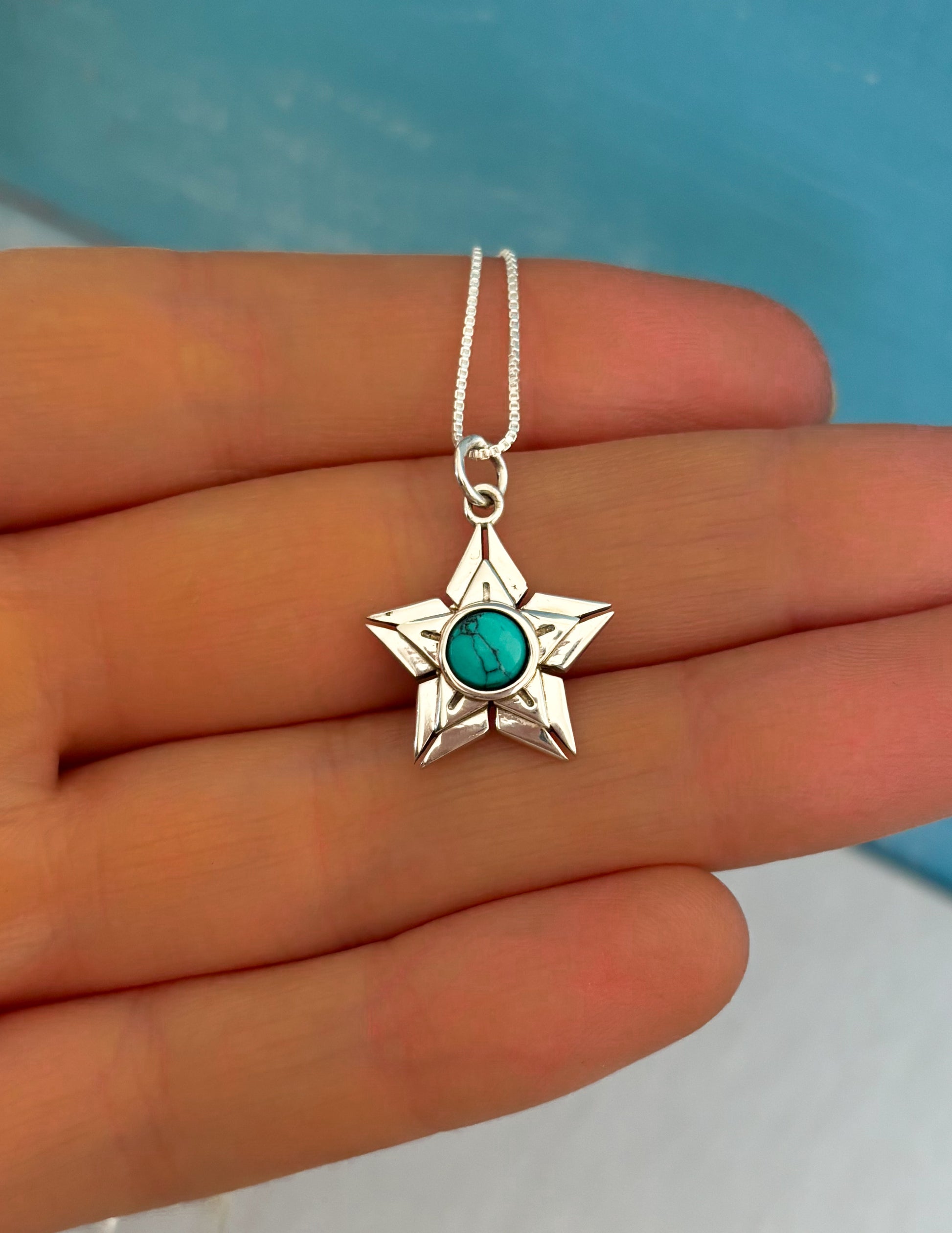 Collar estrella turquesa